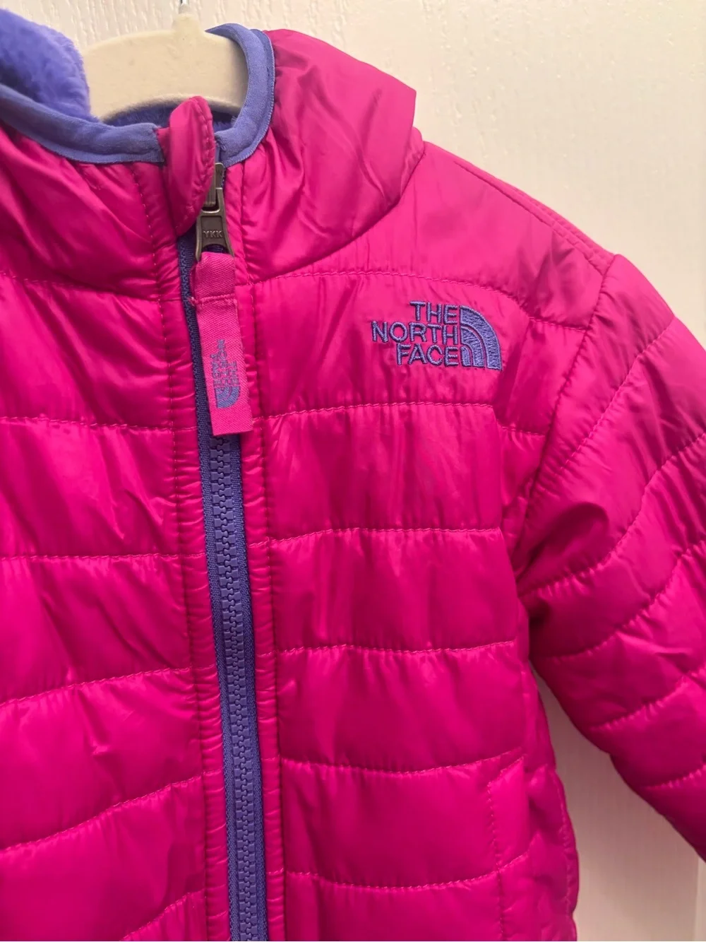 The North Face Reversible Hooded Jacket Girls Size 2T Pink Purple Fleece